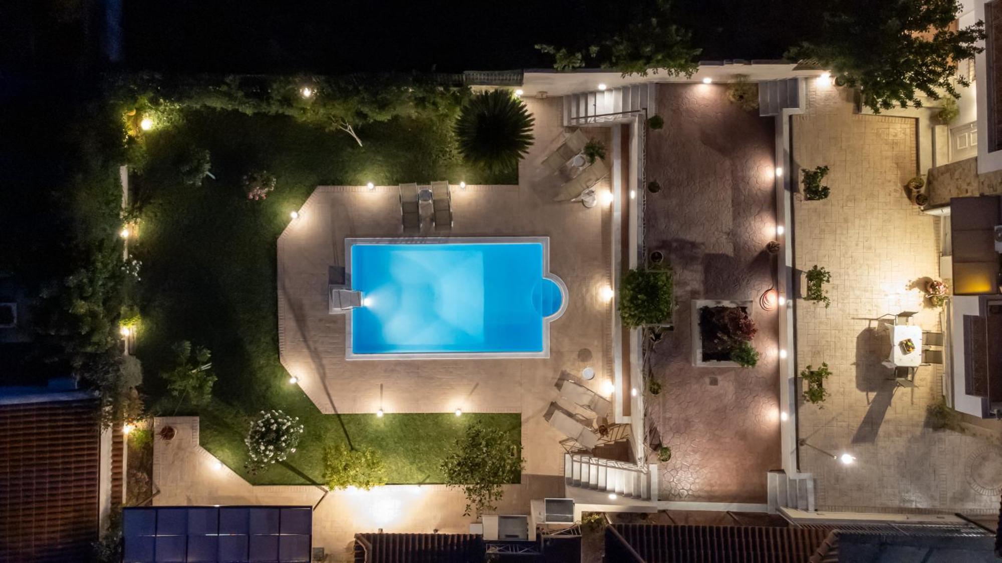 Вілла Artemis Riviera Екстер'єр фото